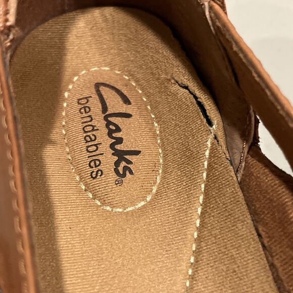 Clarks Bendables Women's Loafers Shoes Size 10 Leather Brown EUC - Picture 9 of 16